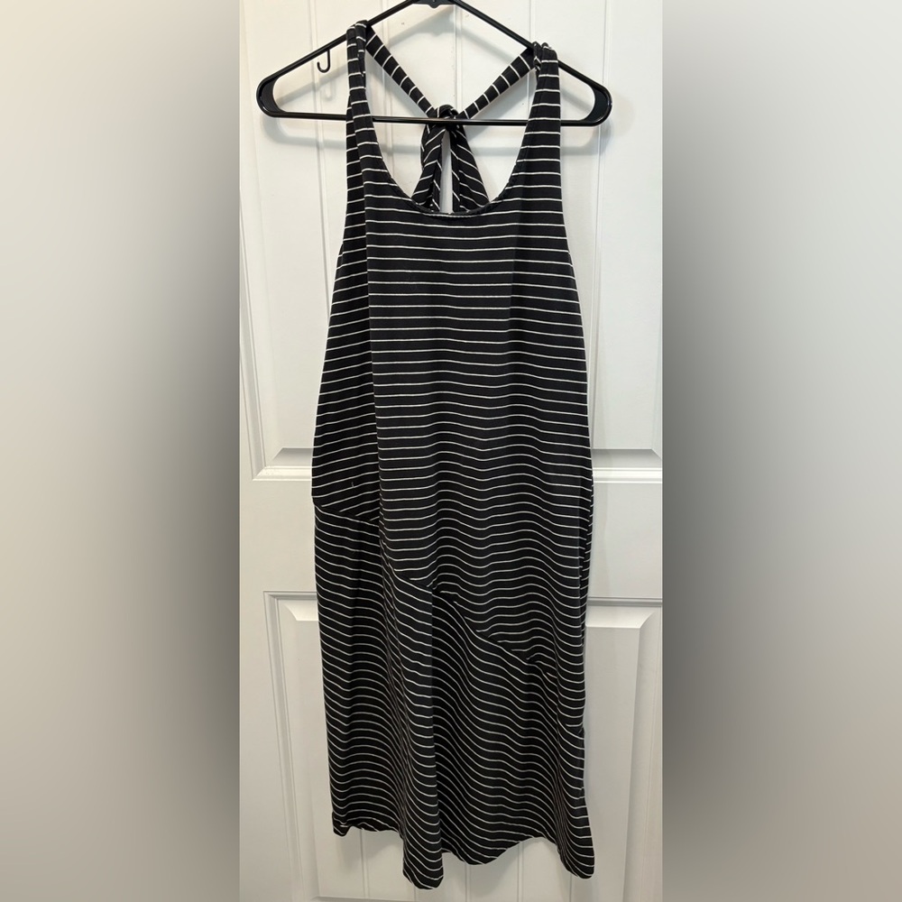 Free Assembly Black & White Striped tank Dress with criss cross back. Size Large